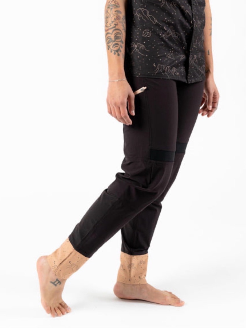 wild rye x pivot freya pant - size 8 **short inseam** - Picture 2 of 12